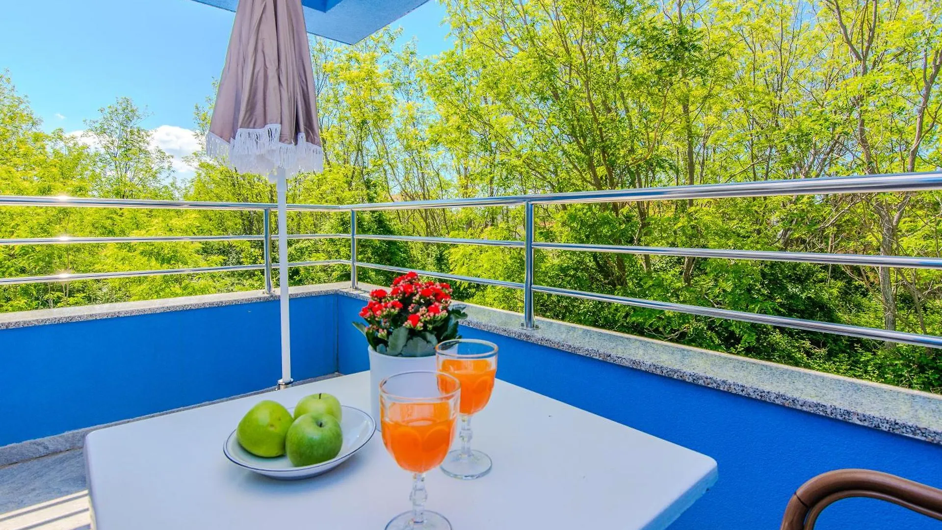 House Calm Forest 5 Minutes Walking From The Sandy Beach Privlaka  Privlaka (Zadar)